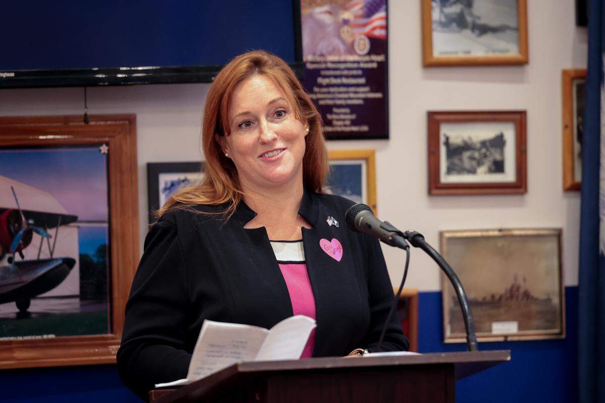 Lorelei Graye, a candidate for House of Representatives District 88, speaks during a meeting of Moms for Liberty at The Flight Deck in Lexington on Monday, Sept. 15, 2025.