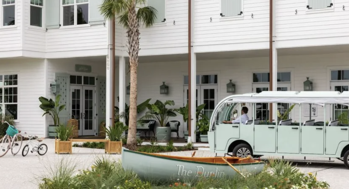 The Dunlin, named for a shorebird, opened this past summer along the marshlands of the Kiawah River on John’s Island. It was named by Travel + Leisure magazine among the top 10 new resorts in the United States.