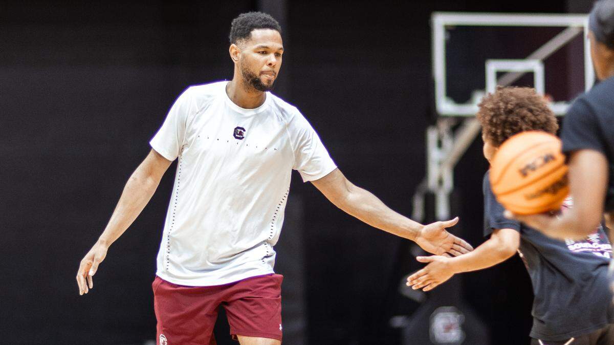 New South Carolina assistant women’s basketball coach Wendale Farrow during a practice with the Gamecocks.