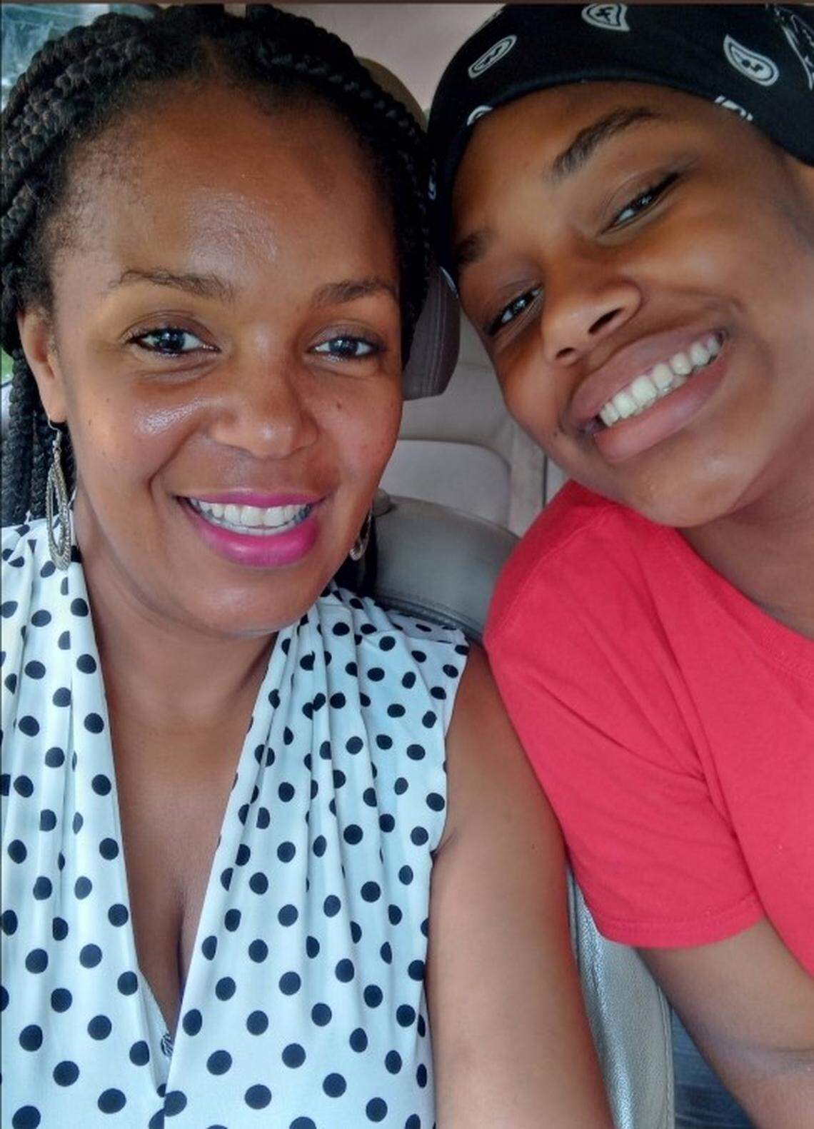 Sanaa Amenhotep and her mother, Saleemeh Graham-Flemming. Amenhotep was killed on April 5, 2021.