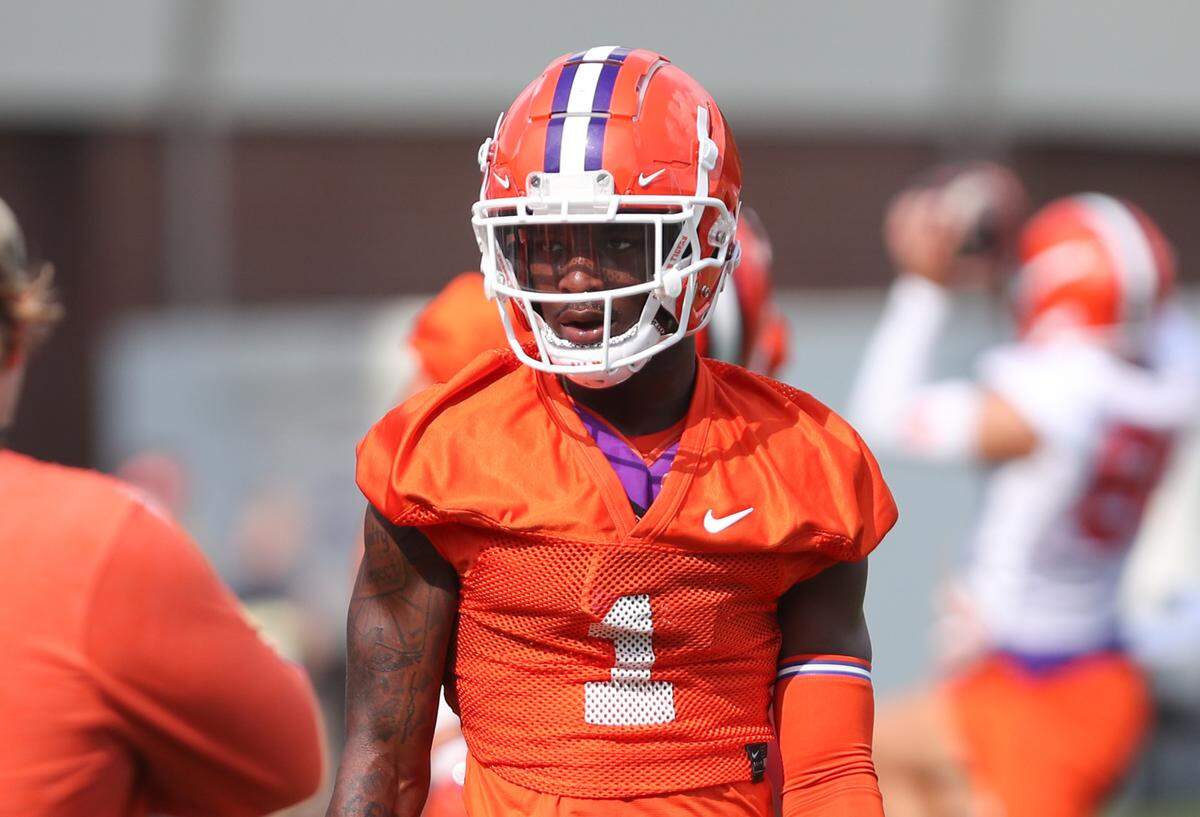 Clemson’s Andrew Mukuba at the Tigers’ first practice of 2022 camp on Friday, Aug. 5.