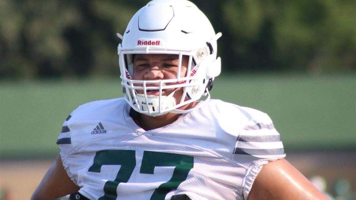 Woodland (S.C.) High School offensive tackle Kam Pringle is the No. 1 recruit in the state of South Carolina for the class of 2024, per 247Sports composite rankings.