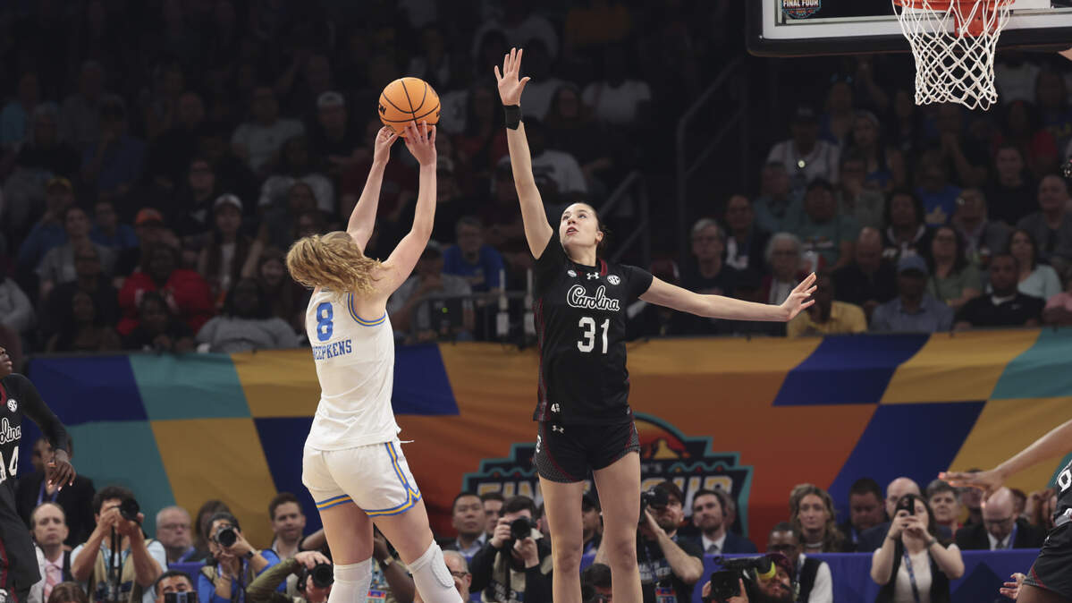 South Carolina's Alicia Tournebize (31) pressures UCLA’s Gianna Kneepkens (8) during the first half of action of their women's basketball game for the NCAA national championship against UCLA at Mortgage Matchup Center in Phoenix on Sunday, April 5, 2026.