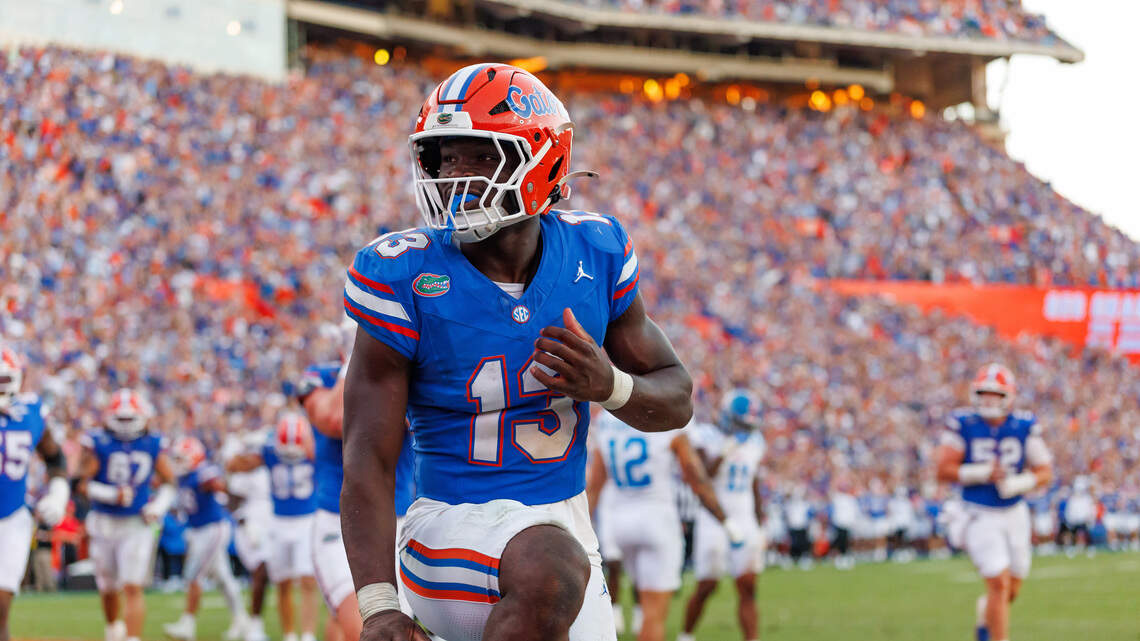 Betting line, first look at South Carolina vs. Florida: Gamecocks try to end skid