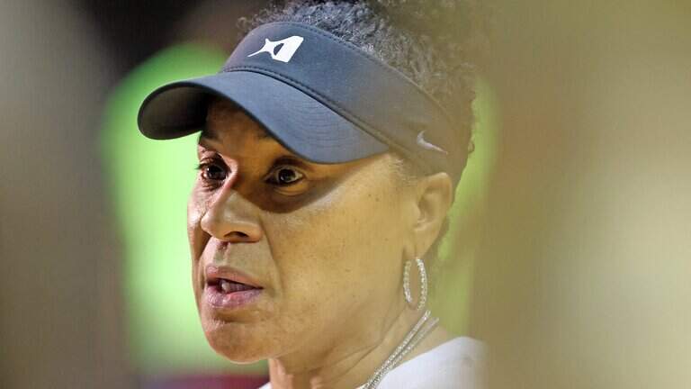Civil unrest in France before Gamecocks’ trip. Dawn Staley addresses team safety