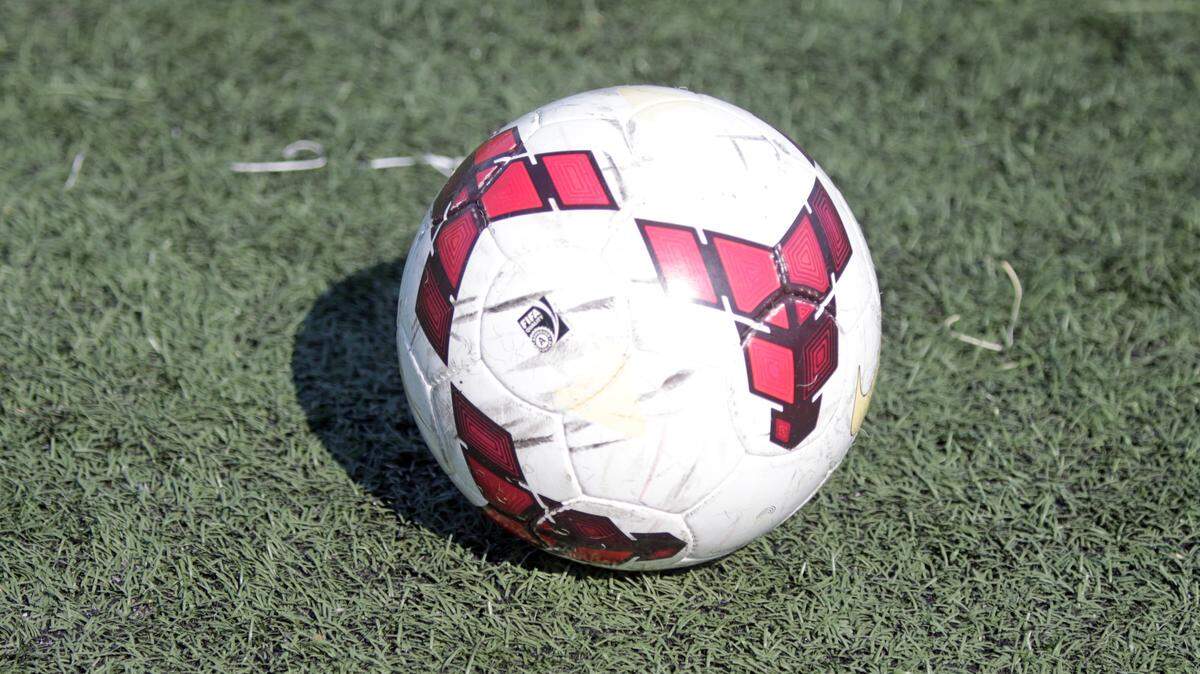 Vote for the best soccer players in the Midlands