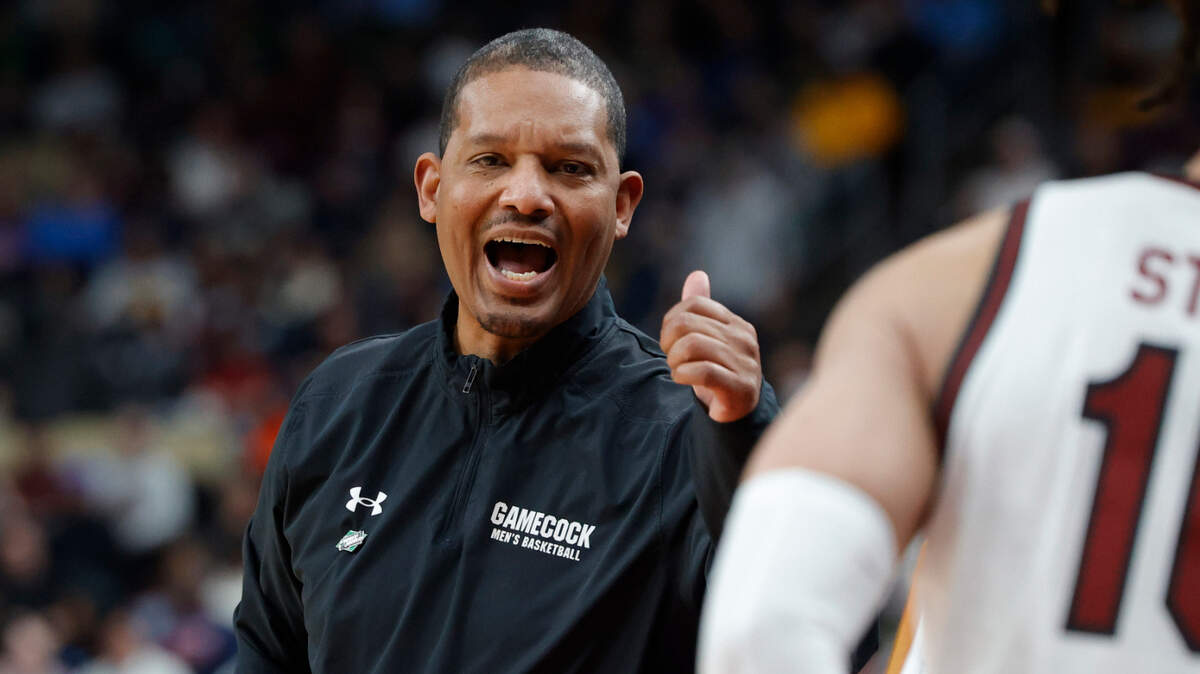 South Carolina head coach Lamont Paris speaks to his team as they play the Oregon Ducks at the PPG Paints Arena on Thursday, March 21, 2024.