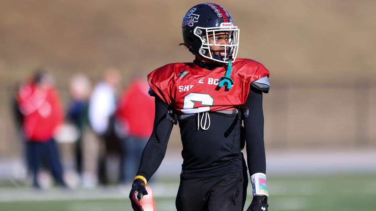 Braylon Staley (6) practices for the Shrine Bowl at McCracken Middle School in Spartanburg on Monday, December 11, 2023.