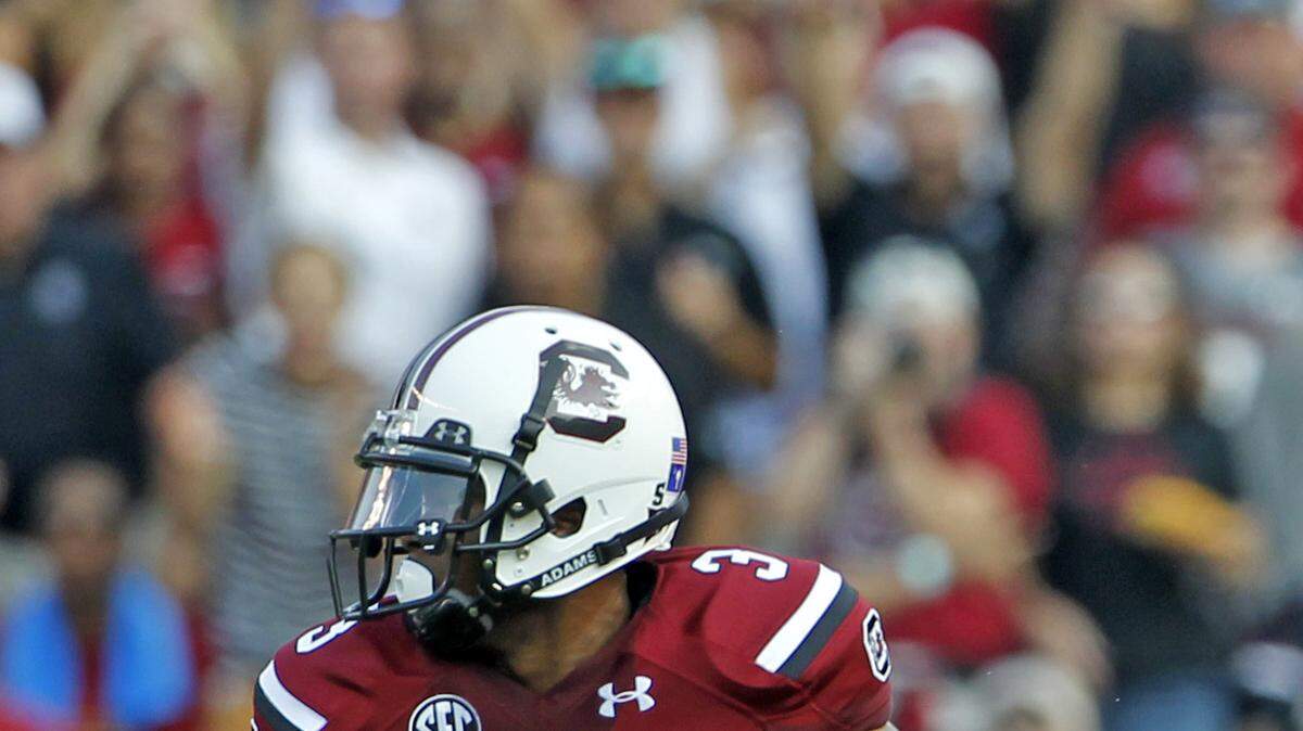 South Carolina quarterback Connor Shaw (14)