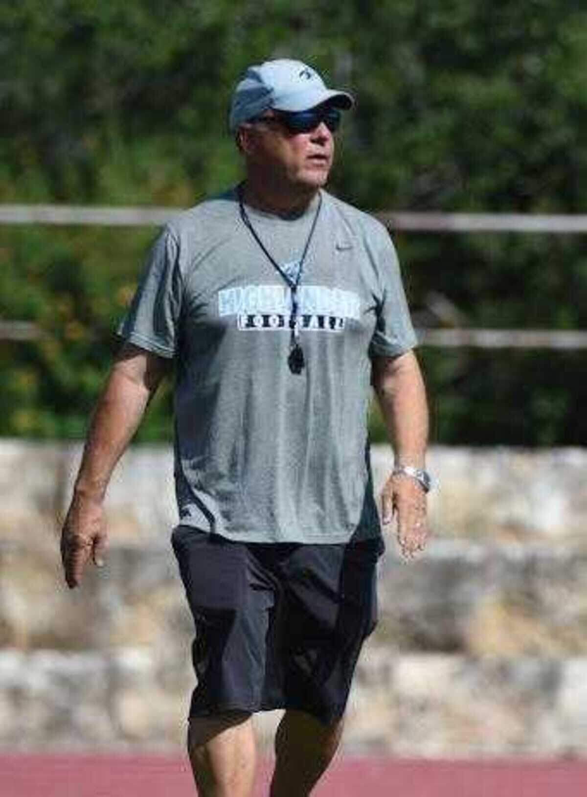 Rick Reetz has been named new football coach at Heathwood Hall.