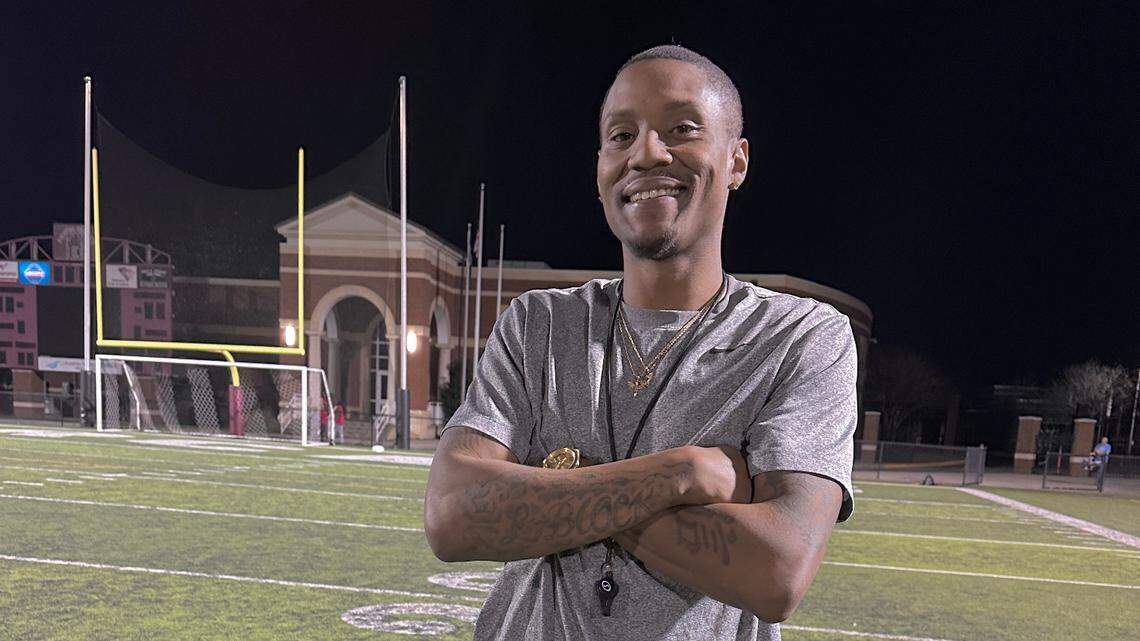 During his South Carolina career, Shaq Roland caught 51 passes for over 800 yards and nine touchdowns.