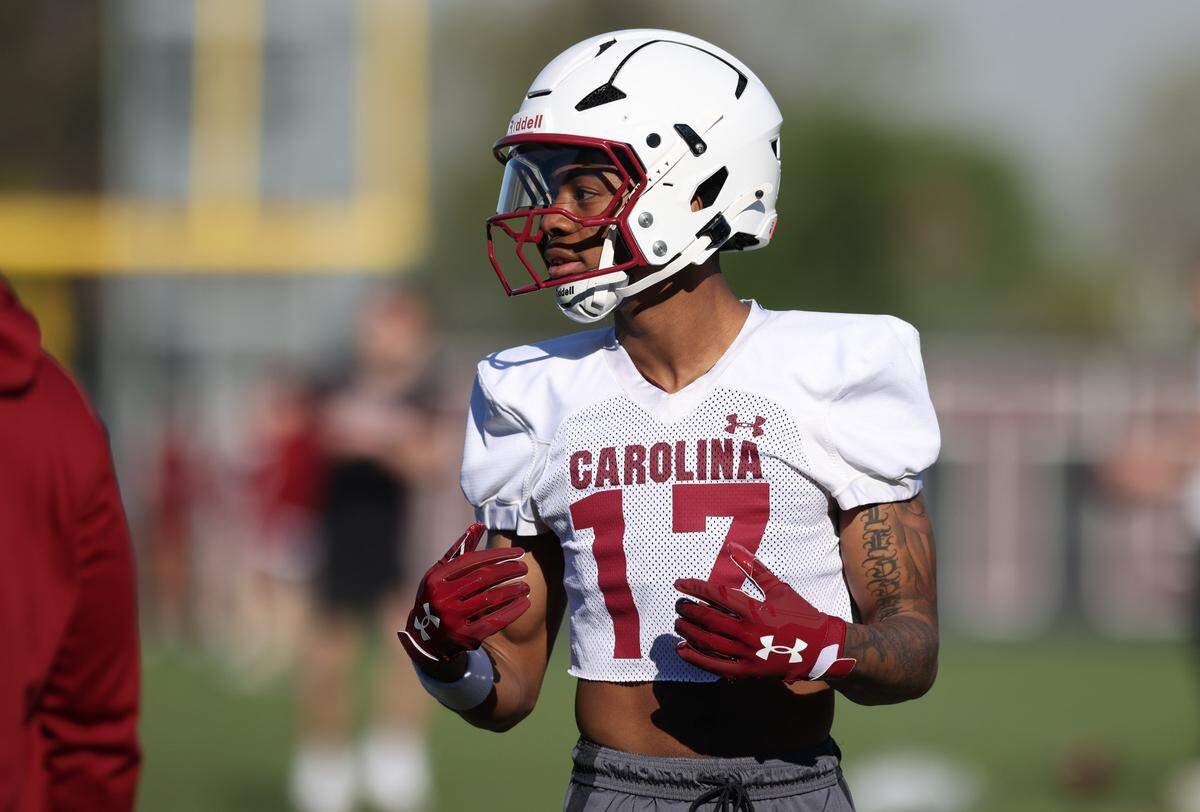 South Carolina wide receiver Jayden Sellers (17) practices during the Gamecocks’ first day of spring practice in Columbia on Wednesday, March 19, 2025.