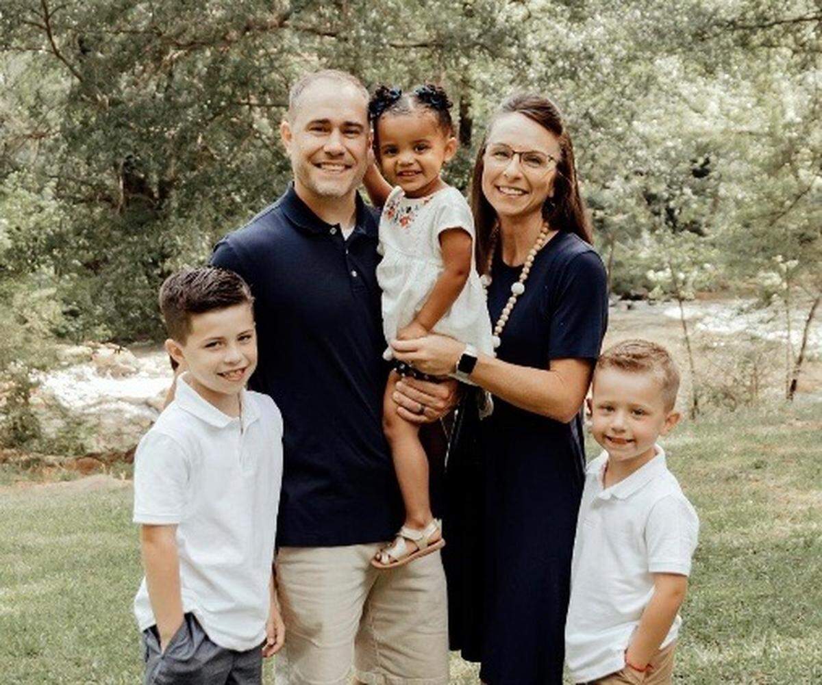 Brent and Jessica Wiley are longtime Clemson fans who live in Duncan, S.C., and have three children: Braylen (left), Carter (right) and Mila (middle).