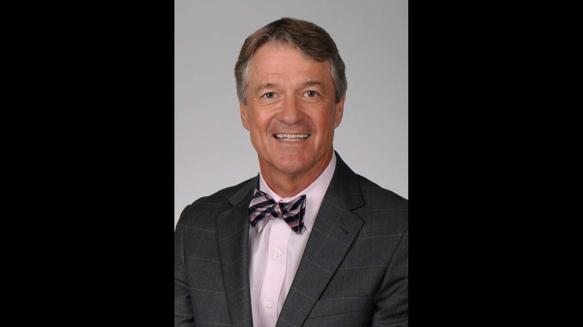 Dr. James Lemon, an oral and maxillofacial surgeon, is the first dentist to serve as MUSC’s board chairman since 1976.