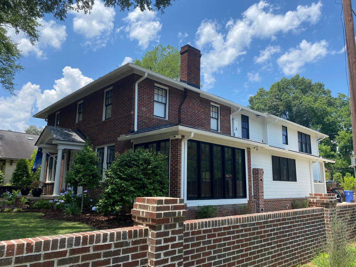This house in the Cottontown neighborhood was made using two different building materials. Owner Lauren Williams Noesner said that when they built the addition on the back end of the house they had to aide by certain design rules in order to get the project approved by the city.