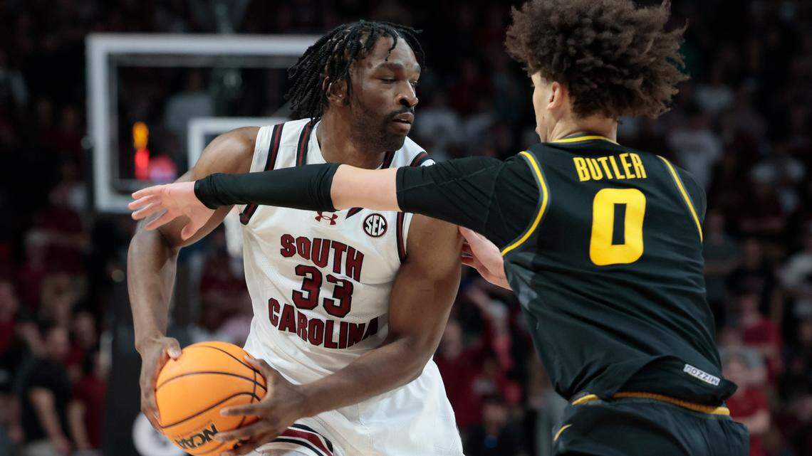 South Carolina forward Josh Gray (33) plays Missouri at Colonial Life Arena on Saturday, January 27, 2024.