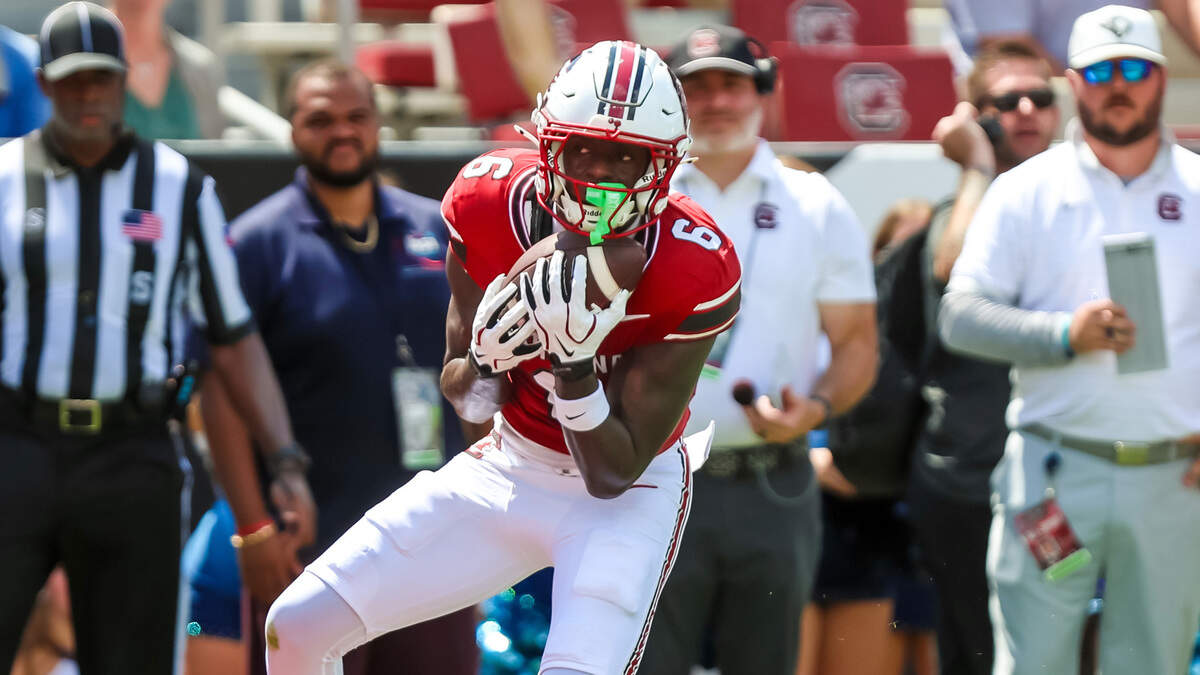 ‘All the guys eat': South Carolina WRs benefit from offense's big day in win