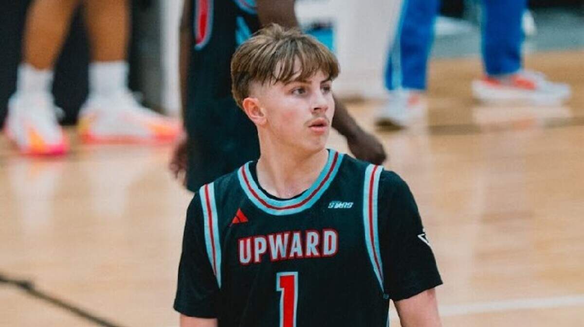 South Carolina has offered Byrnes High guard Colt Fowler.