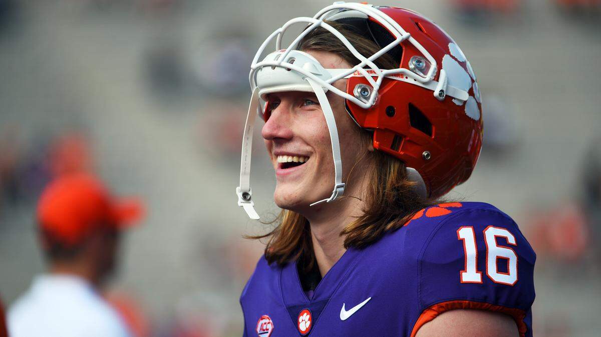 Trevor Lawrence passed for 122 yards and a touchdown during Clemson's spring game on Saturday.
