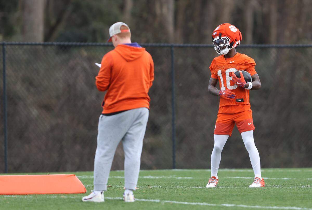 Clemson transfer running back Chris Johnson Jr.