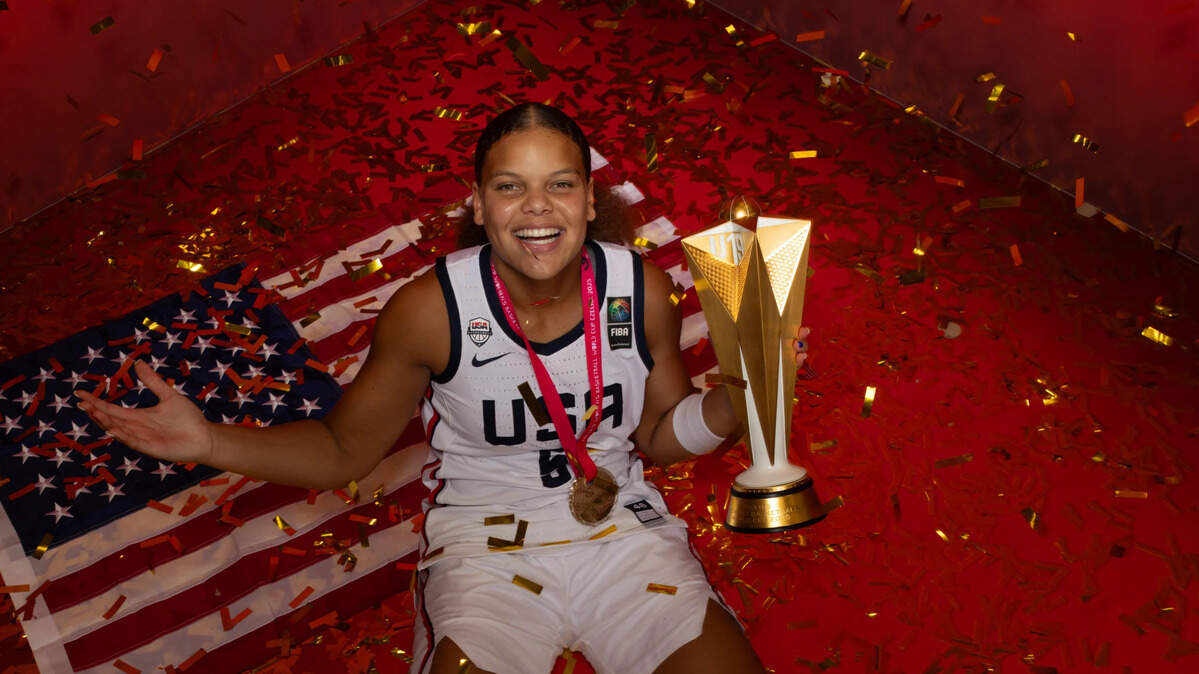 South Carolina women’s basketball recruit Jerzy Robinson after winning a gold medal with Team USA at the FIBA U19 Women’s Basketball World Cup in 2025.
