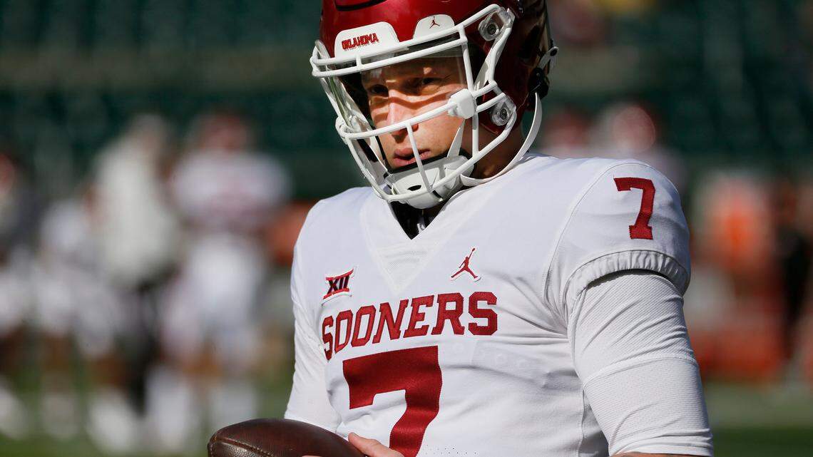 Oklahoma Sooners quarterback Spencer Rattler warms up prior to an NCAA college football game against the Baylor Bears in Waco, Texas, Saturday, Nov. 13, 2021. Baylor won 27-14. (AP Photo/Ray Carlin)