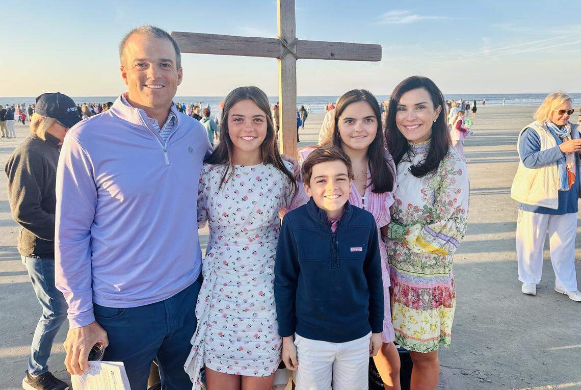 The Beamer family, from left: Father Shane, daughter Olivia, son Hunter, daughter Sutton and mother Emily.