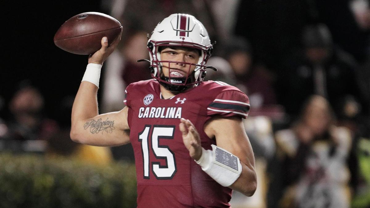 South Carolina Gamecocks quarterback Jason Brown (15) throws the ball during their game against Clemson at Williams-Brice Stadium on Saturday, November 27, 2021.