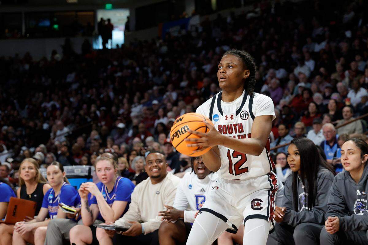 South Carolina’s MaLaysia Fulwiley (12) shoots lines up a three-pointer against Presbyterian in the first round of the NCAA Tournament at the Colonial Life Arena in Columbia, SC, on Friday, Mar. 22, 2024