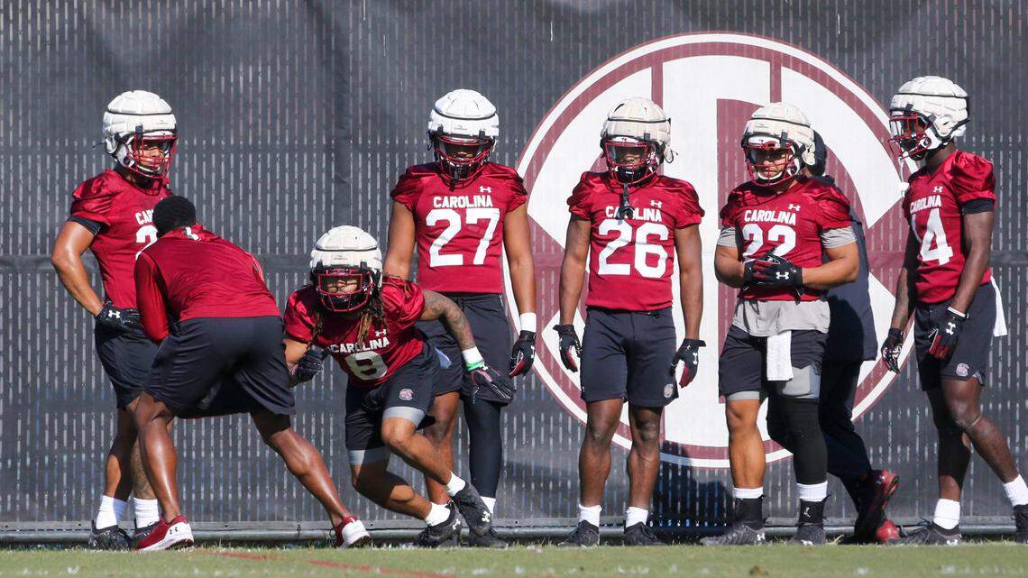 South Carolina running Christian Beal-Smith (8) runs drills during spring football practice.