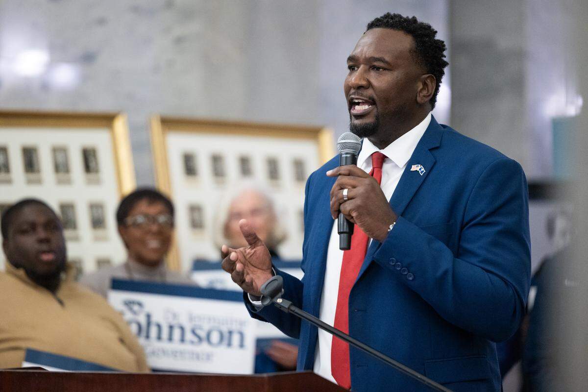Representative Dr. Jermaine Johnson announces his bid for South Carolina governor in the Statehouse Lobby on Tuesday, October 28, 2025.