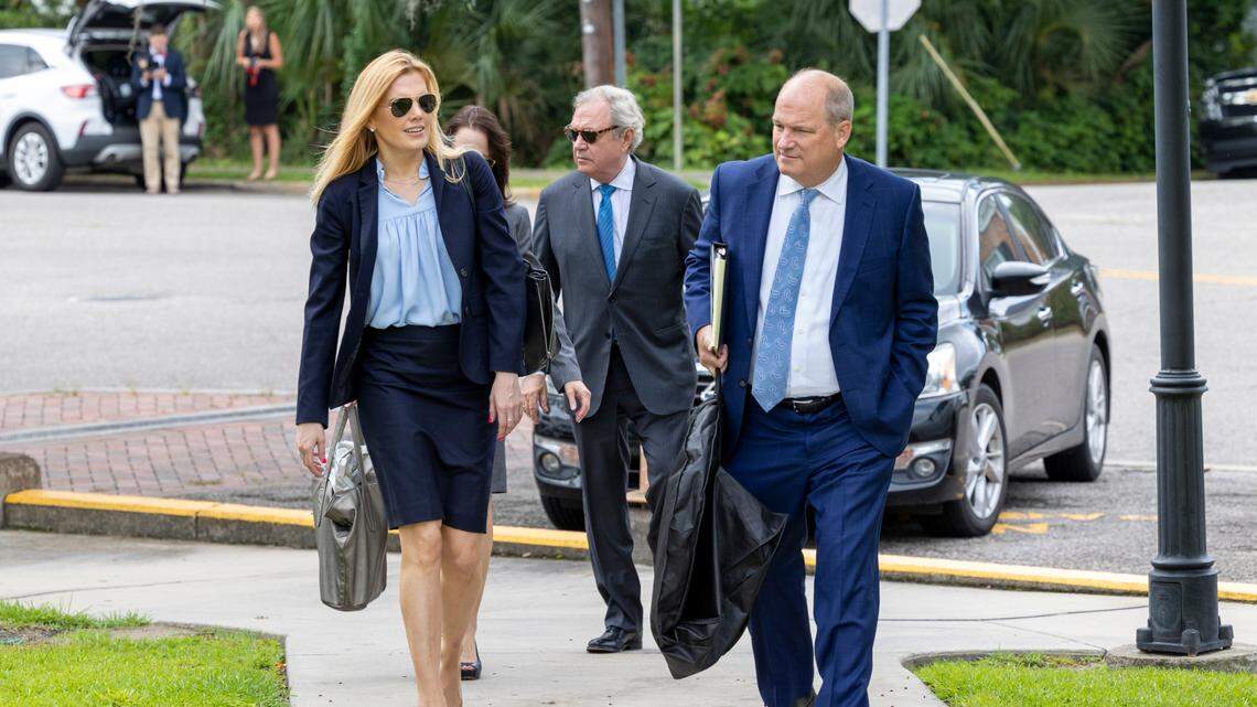 Alex Murdaugh’s lawyers want state’s evidence turned over in  murder case