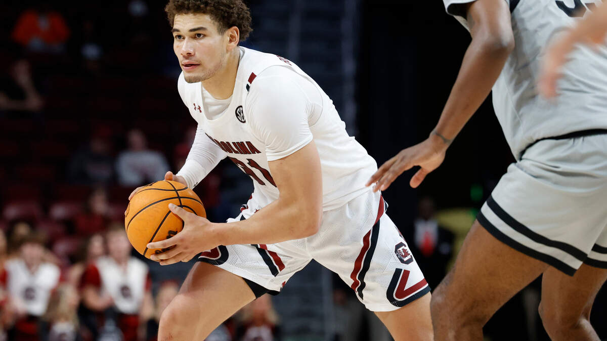 South Carolina Gamecocks forward Benjamin Bosmans-Verdonk (31) plays USC Upstate on Friday, November 25, 2022.