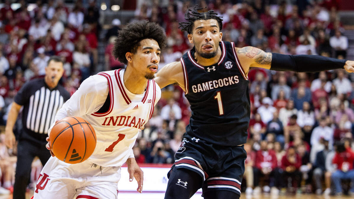Indiana Hoosiers guard Myles Rice dribbles the ball while South Carolina Gamecocks guard Jacobi Wright defends in the first half at Simon Skjodt Assembly Hall in Bloomington, Indiana, on Nov. 16, 2024.