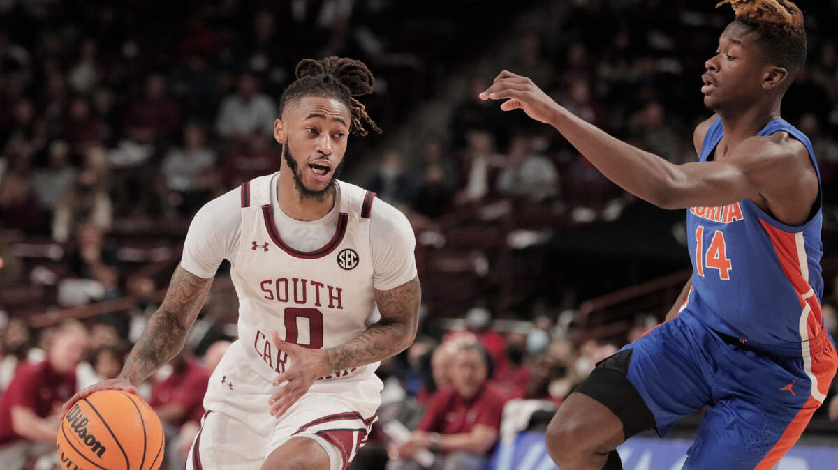 South Carolina’s James Reese V 0 plays Florida on Saturday, January 15, 2022.