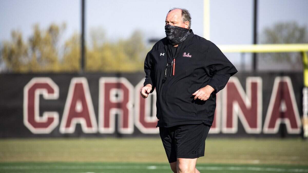 South Carolina offensive line coach Greg Adkins
