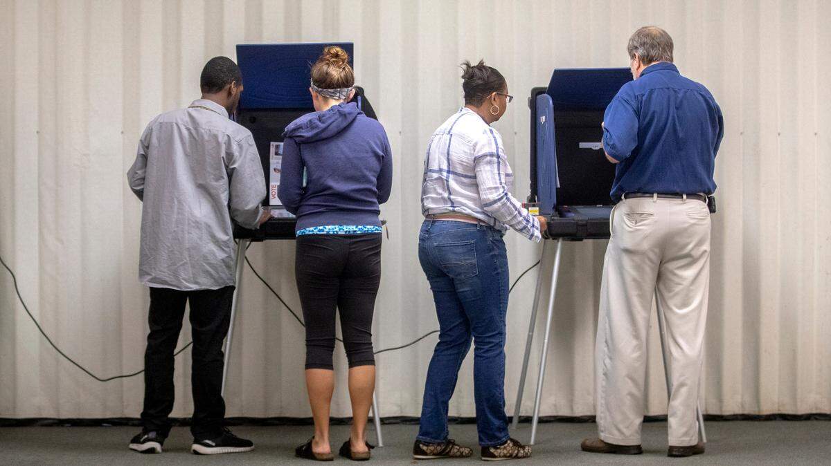 Voters participate in the 2018 midterm elections at Lourie Center Tuesday Nov. 6, 2018, in Columbia, SC.

