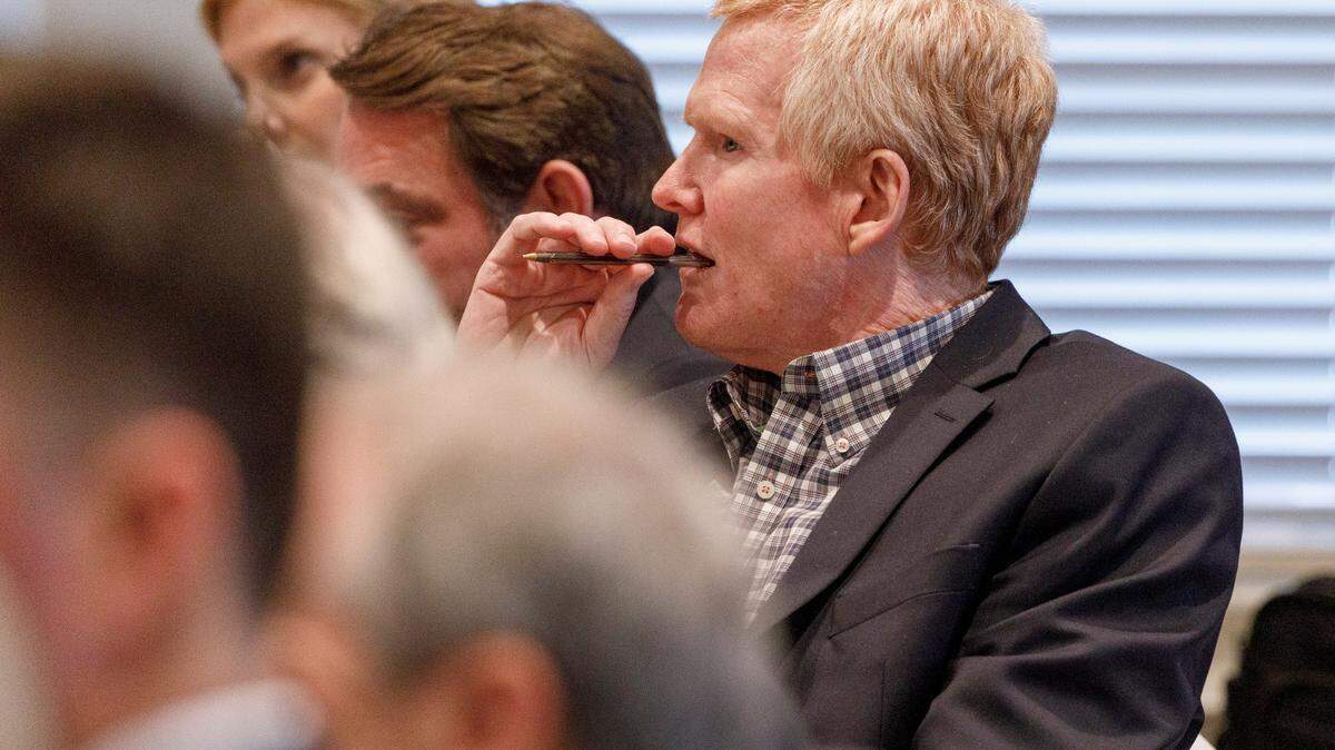 Day 3: Dueling opening arguments conclude in Murdaugh murder trial, lawyers recount killings