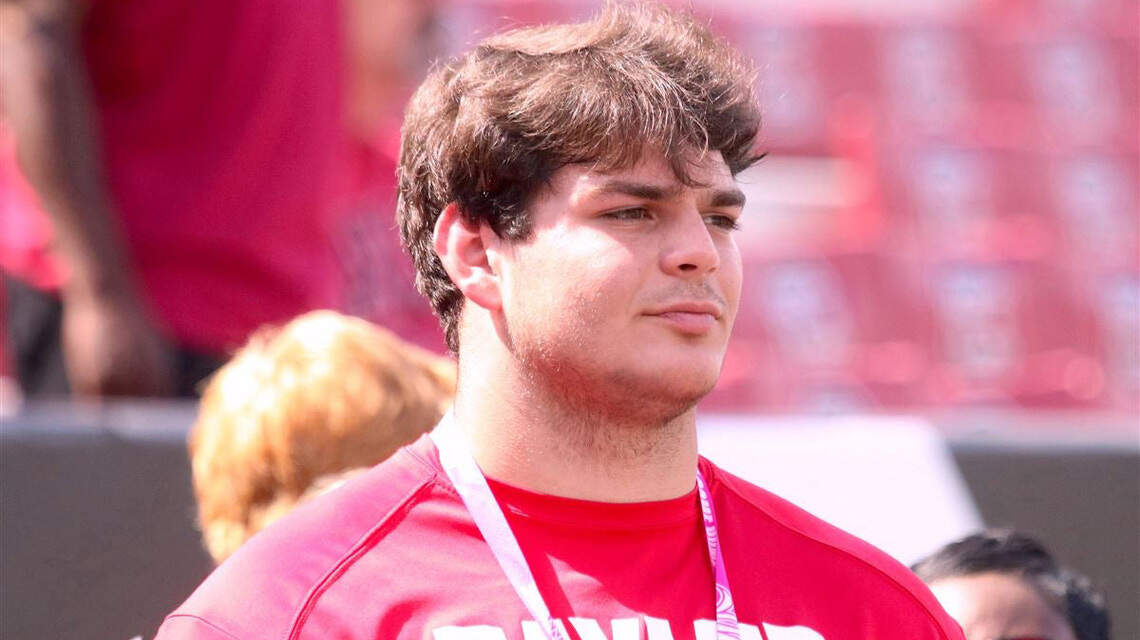 Georgia Tech O-line commitment explains why he’s giving South Carolina a closer look