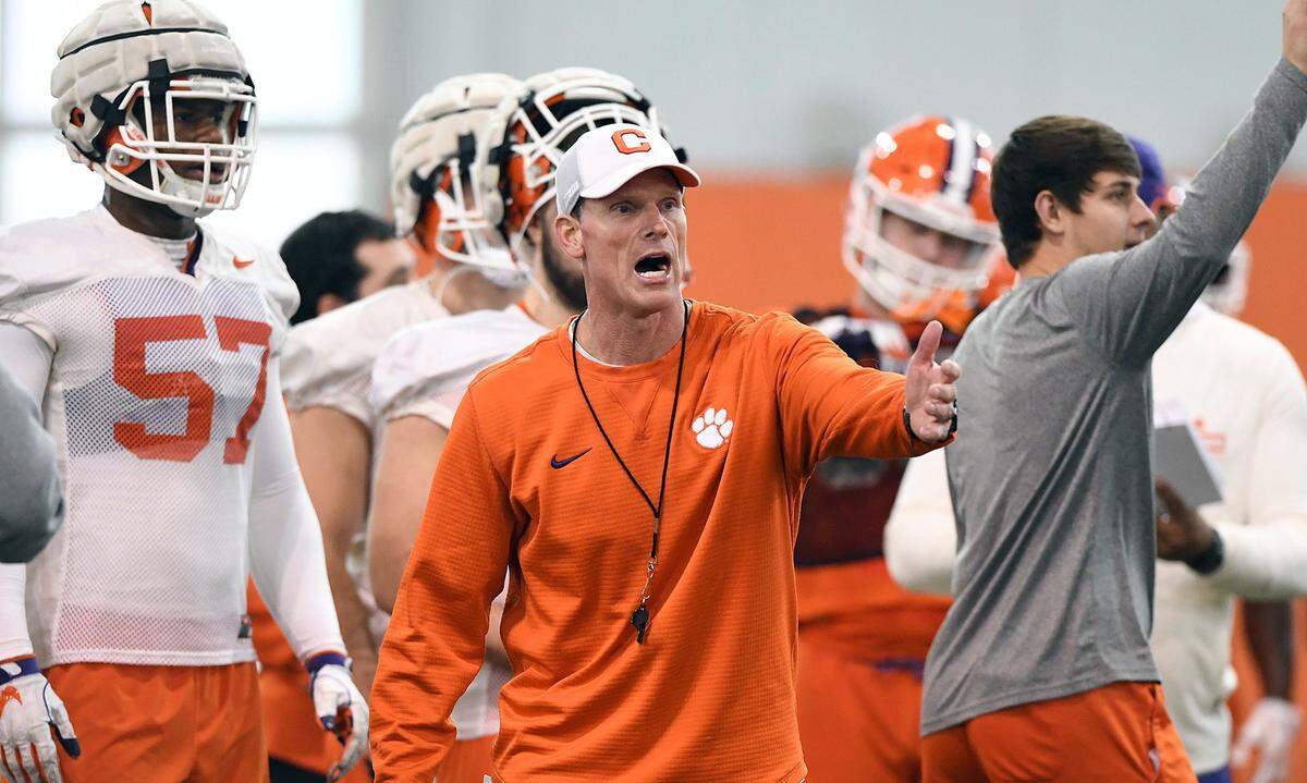 Clemson defensive coordinator Brent Venables