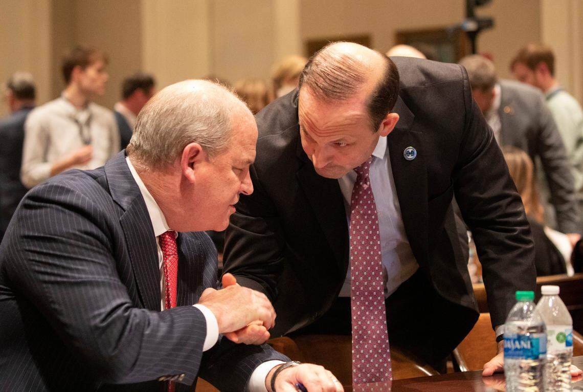 South Carolina attorney general Alan Wilson shakes hands with defense attorney Jim Griffin after Alex Murdaugh was found guilty on all four counts at the Colleton County Courthouse in Walterboro on Thursday, March 2, 2023. Andrew J. Whitaker/The Post and Courier/Pool