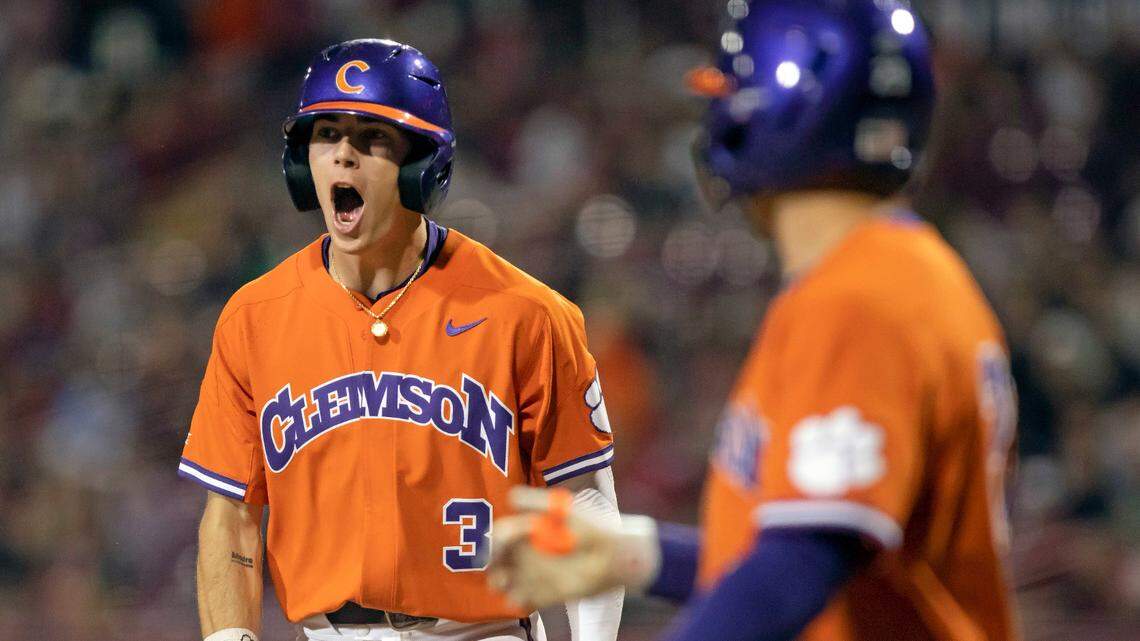 Dylan Brewer of Clemson had two RBIs on Sunday.