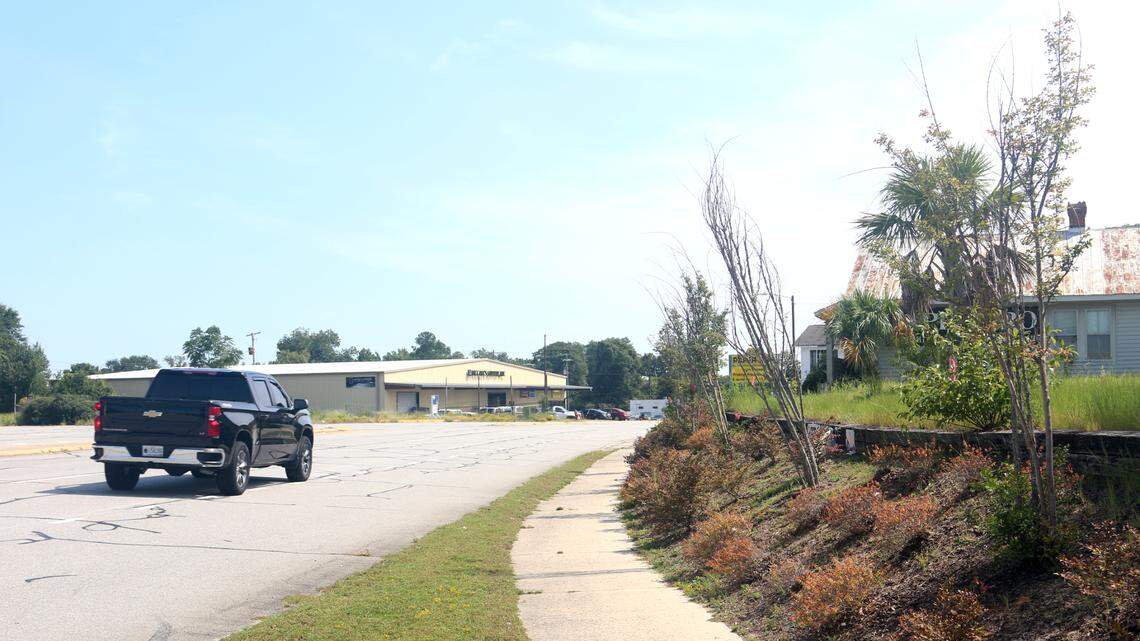 A vacant lot along Meeting Street in West Columbia has been circled for a forthcoming wine bar and retail business.