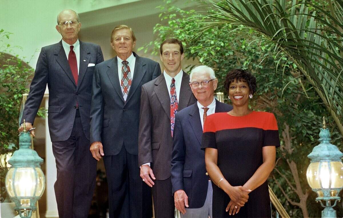 Barbara Kennedy-Dixon was inducted into the South Carolina Athletic Hall of Fame in 1999.