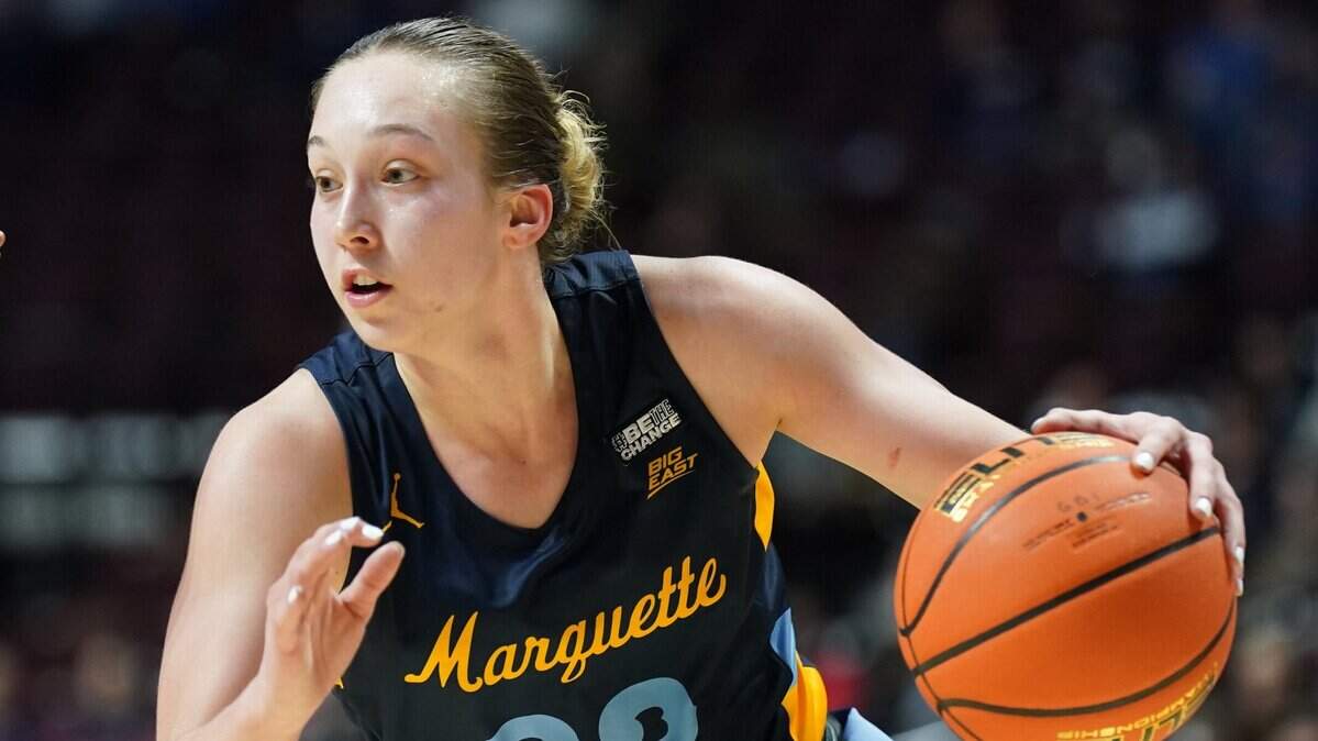 Marquette Golden Eagles guard Jordan King (23)