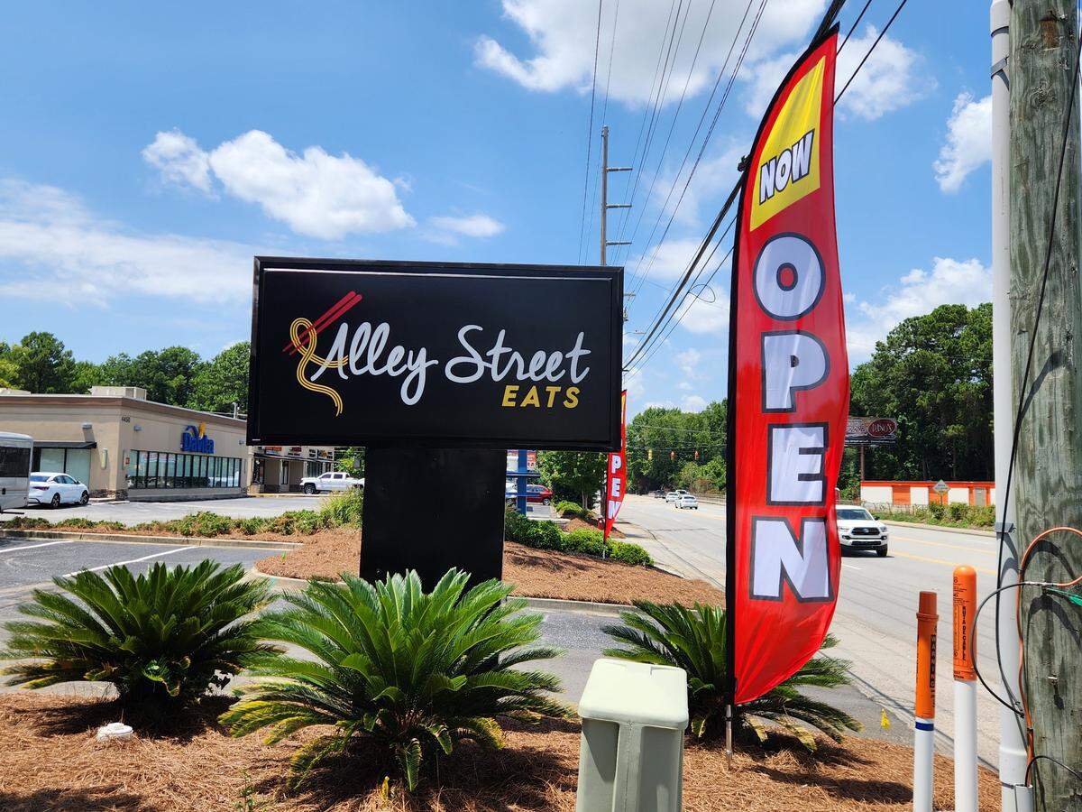 Alley Street Eats, an Asian fusion restaurant, opened at 4478 Rosewood Drive in Columbia, SC.