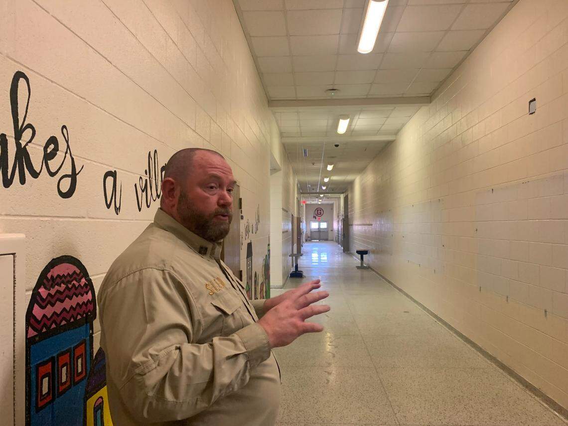 Capt. Wayne Freeman, who manages SLED’s active shooter training unit, discusses the advantages an existing school building offers when preparing for active shooter situations at the Center for School Safety and Targeted Violence.