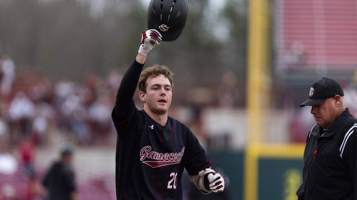 South Carolina outfielder Ethan Petry (20)