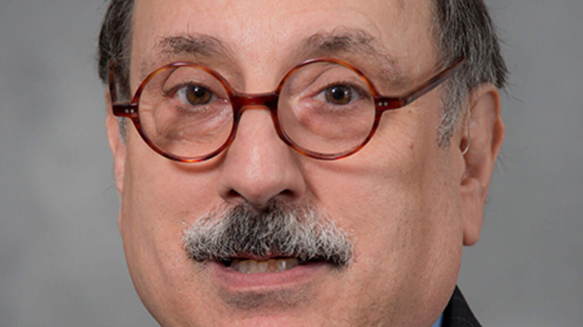 Howard Stravitz