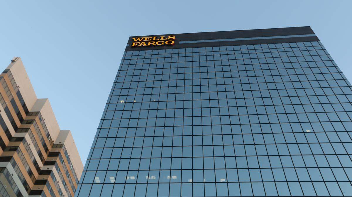 Wells Fargo will lay off up to 525 employees in Columbia and shutter it’s office space at 101 Greystone Blvd. by June 30, 2024, according to information filed with the South Carolina Department of Employment and Workforce. 